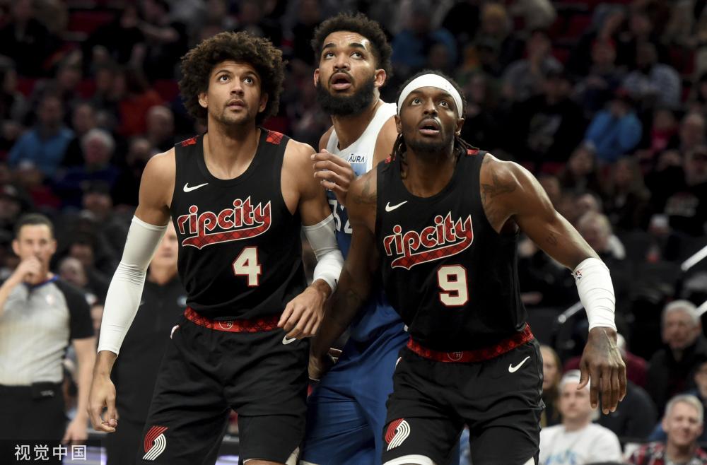 但利拉德在 但利拉德在