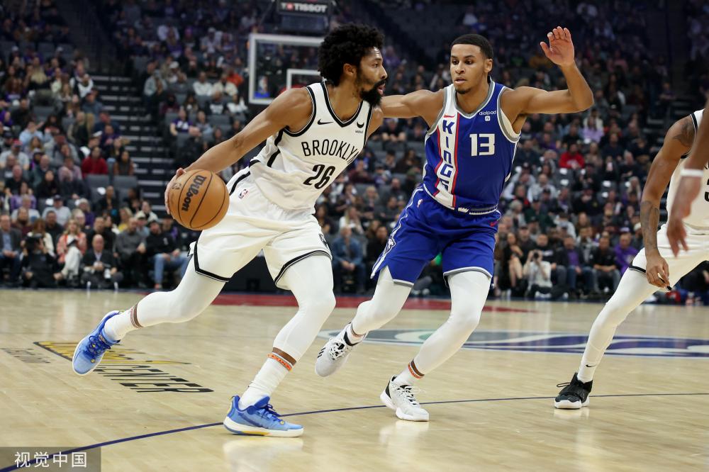 选有着严格 选有着严格