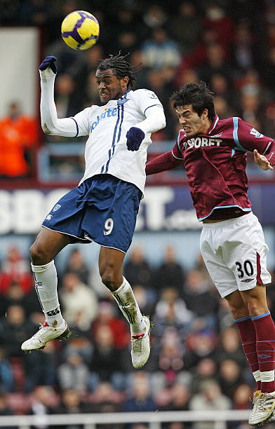 攻破球门 攻破球门