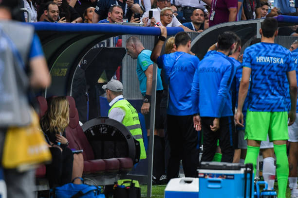 中定位自己 中定位自己